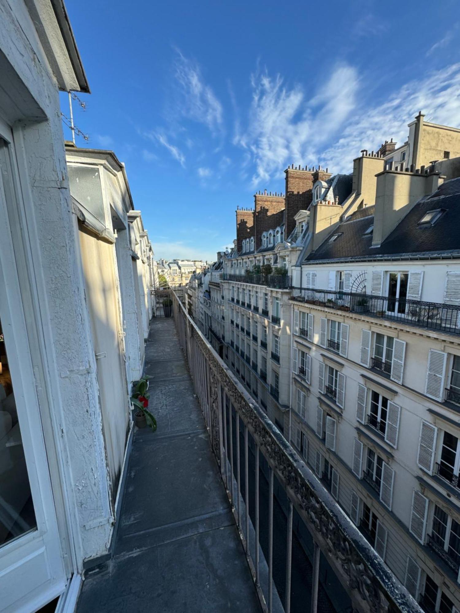 Arc De Triomphe - Champs Elysees - Super Emplacement - 5e Etage - Balcon - 60 M2 Parigi